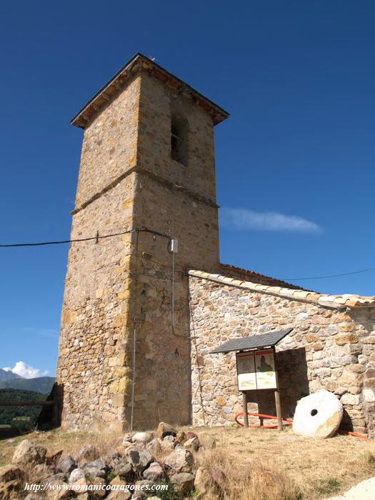 TORRE ADOSADA ALOS PIES. VISTA SUROESTE